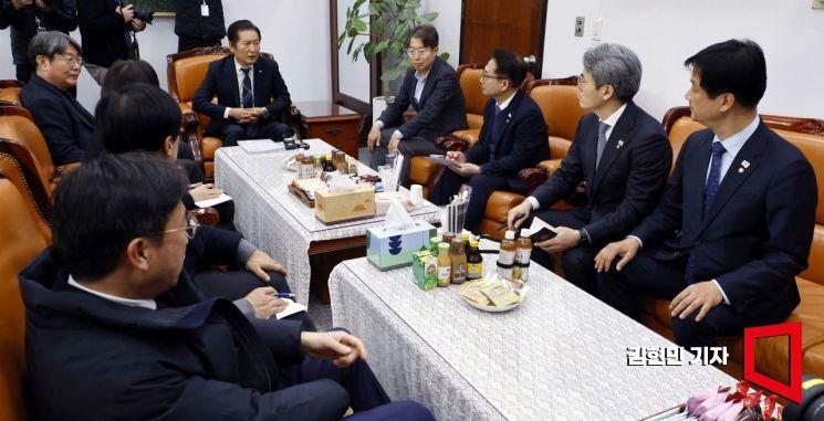 [포토] 국회 탄핵소추단, 최종 변론 점검