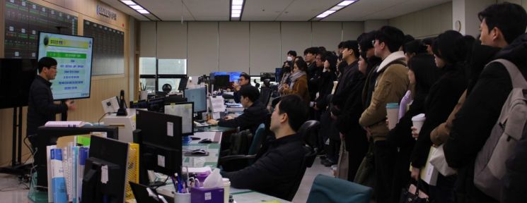 광주교통공사, 지역 공공기관 신규직원 ‘견학’