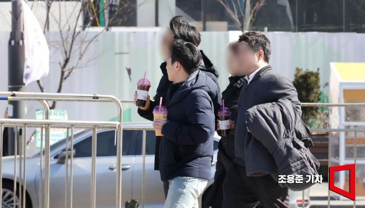 [내일날씨]출퇴근길 쌀쌀, 한낮엔 포근…일교차 '껑충' 건강관리 유의