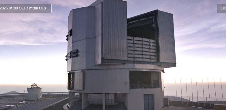 유럽남방천문대(ESO) 소속인 칠레 천체 관측 망원경. ESO 홈페이지 캡처