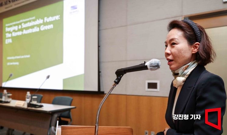 [포토] 주제 발표하는 이주형 서울시립대 교수