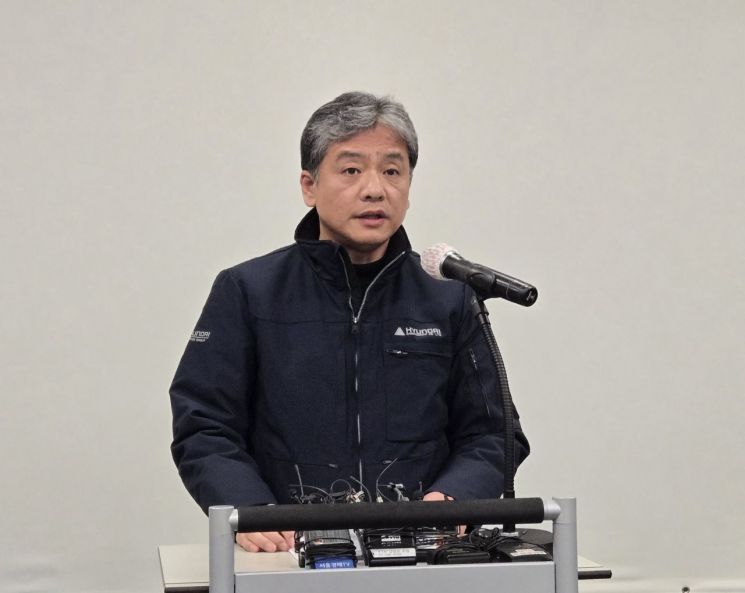 Bridge Collapse Bowed Head Ju Woo-jung Hyundai Engineering CEO "Actively Cooperating with Government Investigation"