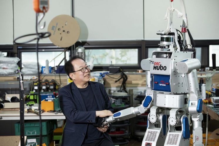 'Hubo Dad' Oh Junho, Samsung Team Leader: "Korea's 'Humanoid Robots' Will Reach Top Tier in 2-3 Years"