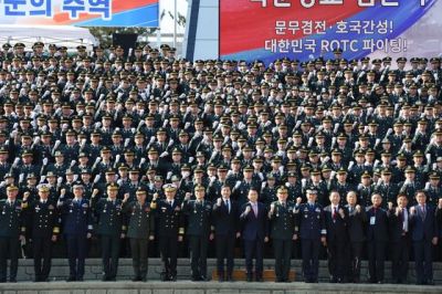 연평해전 영웅 딸, 장교 됐다…"아버지처럼 멋있는 군인 될 것"