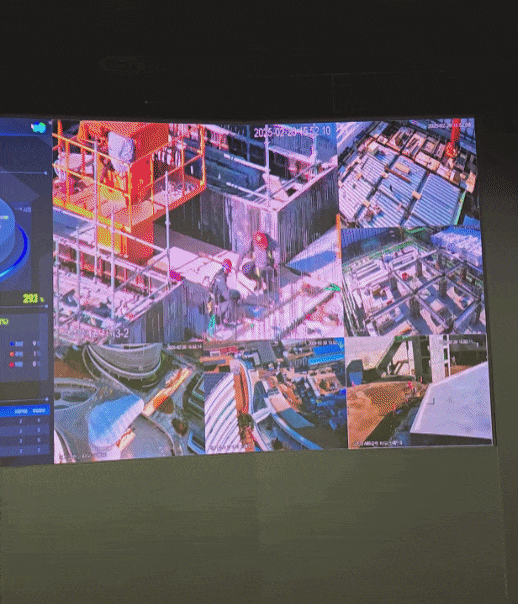 경기주택공사 안전경영실 한쪽 벽면에 설치된 대형 스크린. 최서윤 기자