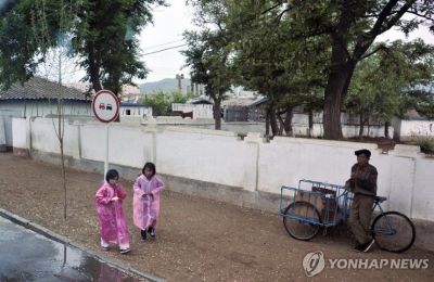 "화장실 갈 때도 보고하고 가라더라"…北 다녀온 유튜버 후일담