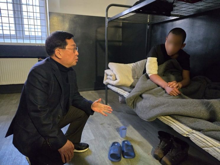 "공포 못 느끼고 돌격하는 북한군…한국군도 우크라 전쟁 보고 배워야"
