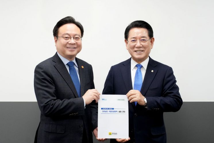 김영록 전남도지사, '전남 국립의대 신설' 정부 설득
