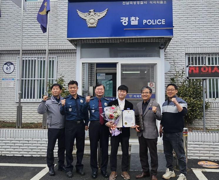 곡성군 공무원, 출근길 신속 대응으로 ‘인명 구조’