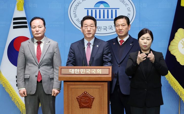 불붙은 '지방분권' 개헌…단체장·지방의회도 나섰다