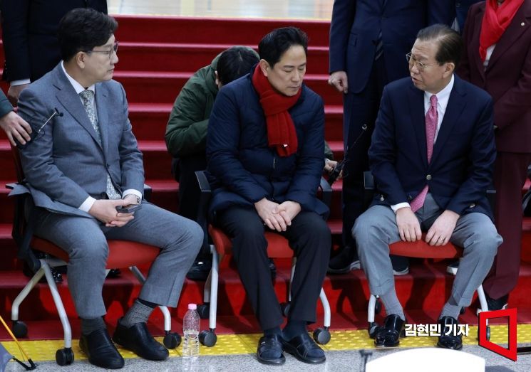 '마은혁 임명 반대' 박수영, 5일만에 단식중단