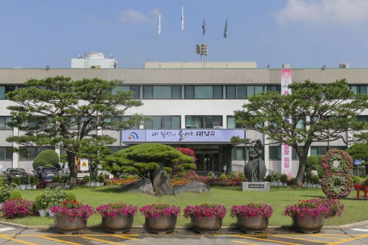 대전 대덕구, 공중화장실 등에 불법 촬영 탐지카드 상시 비치