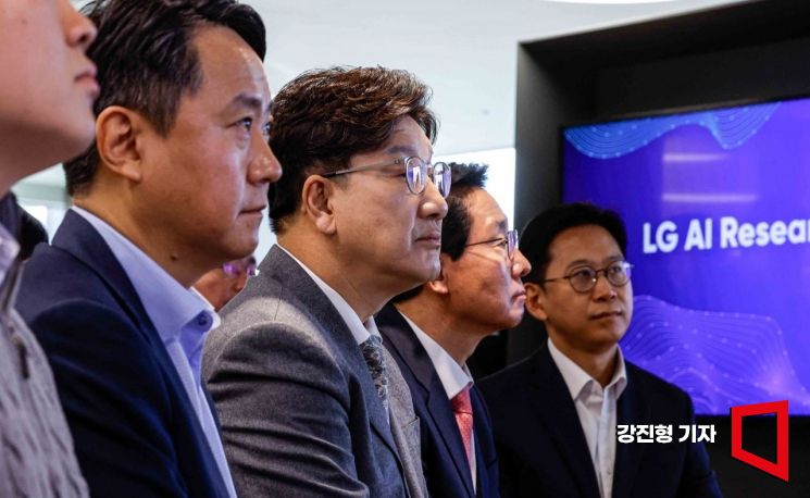 [포토] LG AI 연구원 찾은 권성동 원내대표