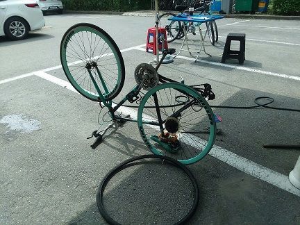 안성시, 공동주택 단지 대상 '찾아가는 자전거 수리센터' 운영