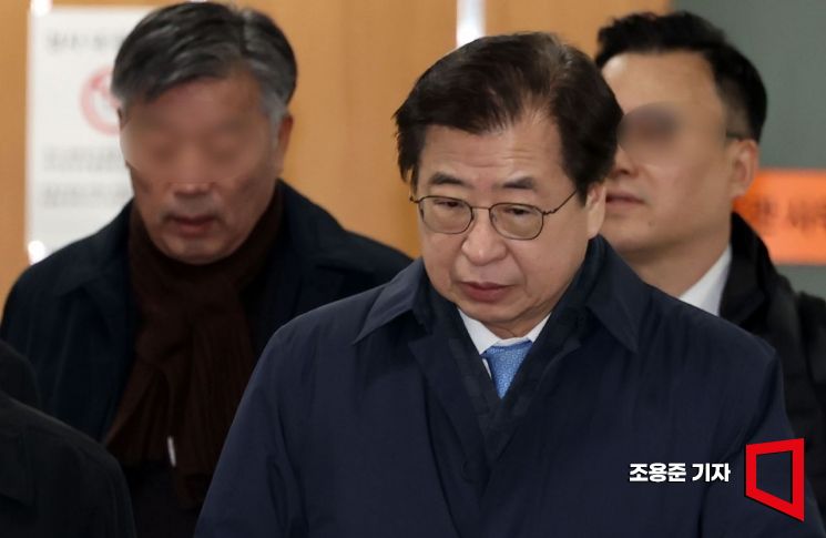 [포토] 서훈 전 국가안보실장 법원 출석
