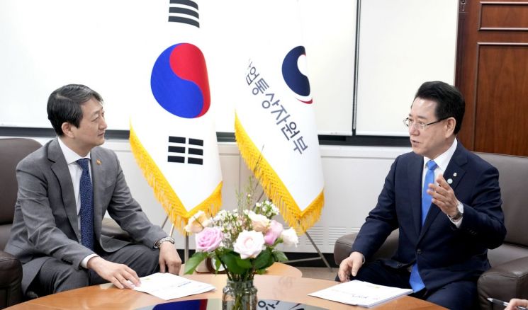 김영록 지사, AI 슈퍼클러스터 허브 구축 산업부 건의