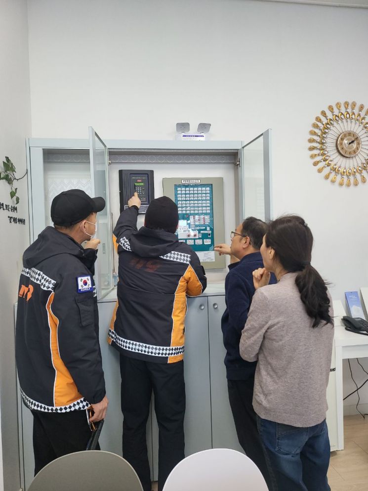 수원남부소방서, 노유자시설 화재대응훈련…5월 말까지