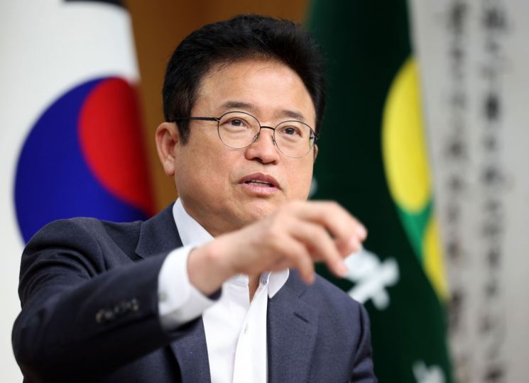 이철우 경북지사 "윤 대통령 석방 환영, 자유 우파가 사상전에서 이겨" 
