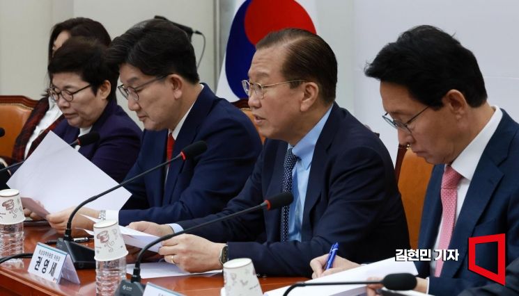 [포토] 권영세 “이재명, 상식 밖 대응 멈춰야… 공수처 반드시 폐지”