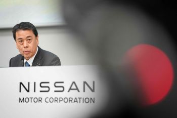 '실적부진' 日 닛산사장 물러나…후임은 외국인 상품기획 책임자
