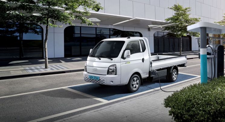 "Rapid Charging Time Greatly Reduced"... Hyundai Motor Company to Launch 2025 Porter Electric