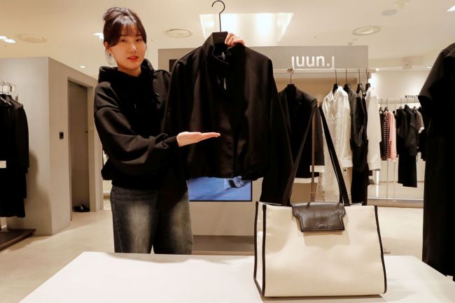 Gwangju Shinsegae to Hold First 'Fashion Group Invitational Exhibition' of the Year