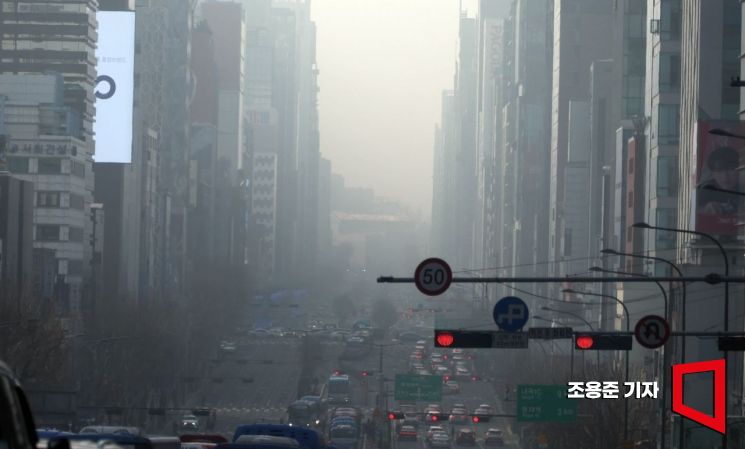 [포토] 미세먼지에 황사, 대기질 빨간불