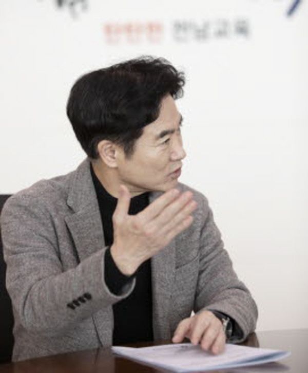 김대중 전남교육감, 尹 탄핵 인용 촉구…“헌재 신속히 결정”