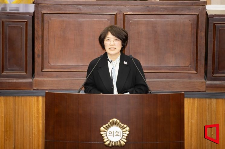 추은희 의원, "행사 홍보물 개선 시급" 5분 자유발언