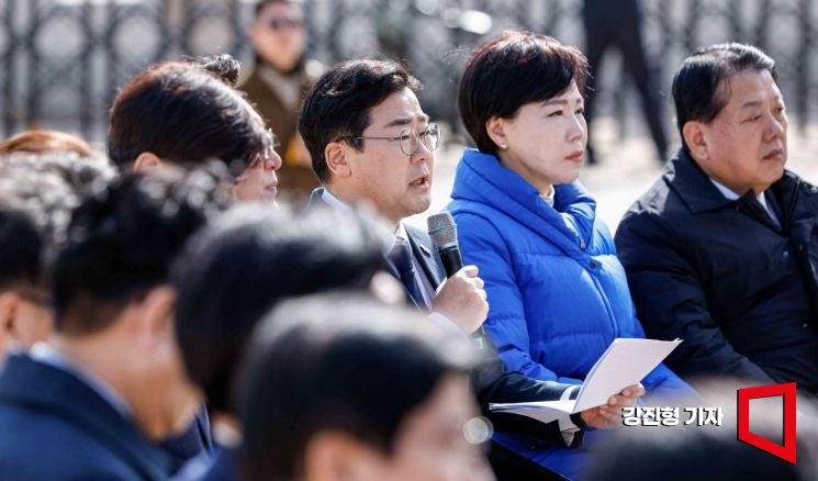 [포토] 모두발언하는 박찬대 민주당 원내대표