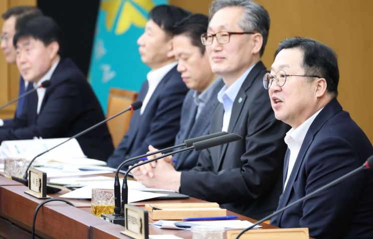 이장우 대전시장 “소상공인 지원 정책은 실효성이 중요”
