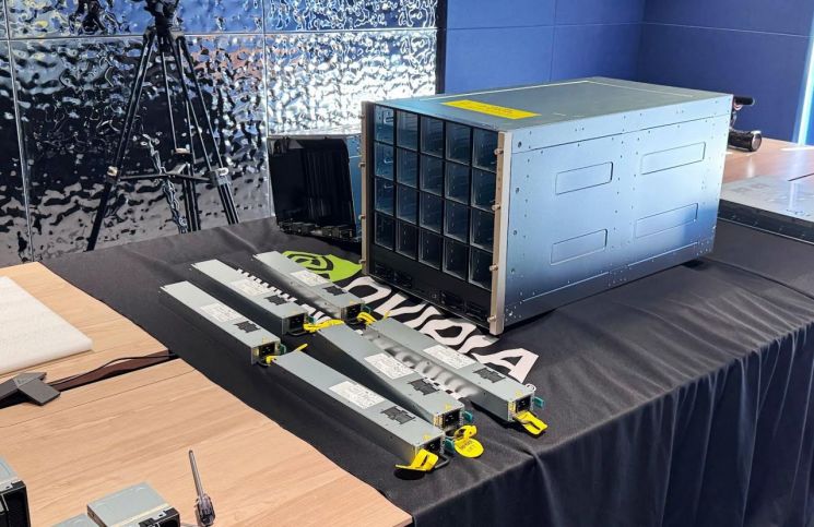 '스톤브릿지벤처스 투자' 파일러, 韓최초 엔비디아 블랙웰 DGX B200 도입