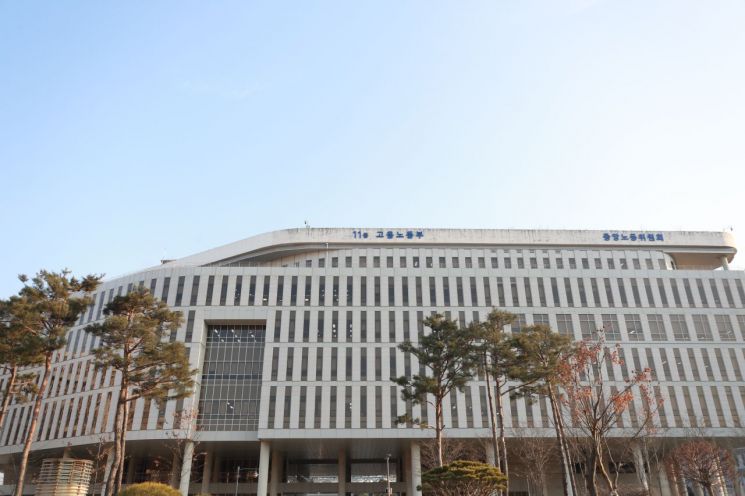 기금형 퇴직연금 법안 하반기 마련…김문수 "한국형 모델 만들 것"