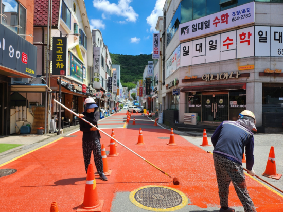 광주 서구가 어린이들의 안전한 등하굣길 조성을 위해 어린이보호구역 내 교통안전시설 개선 사업을 본격 추진한다.