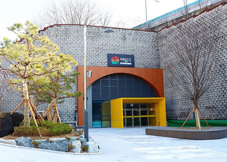 '목 지름이 1㎝' 2000년 전 옻칠 제기 발견돼