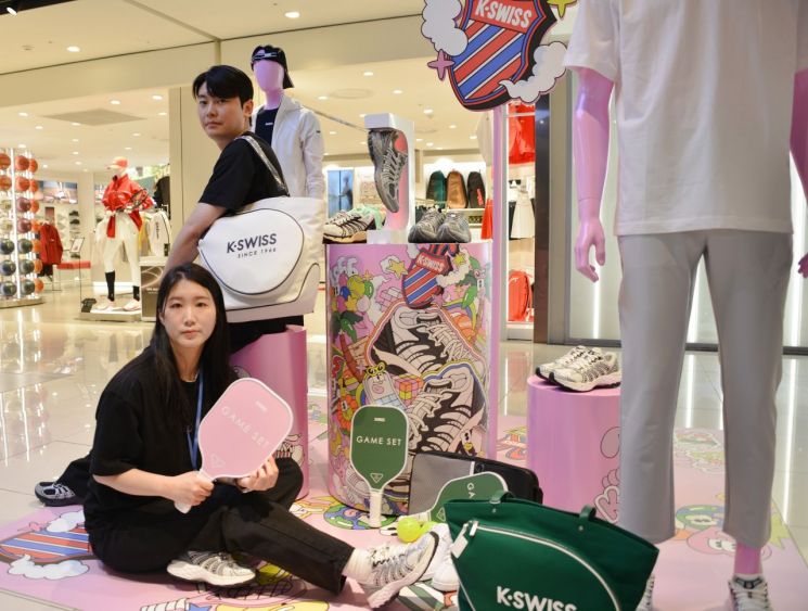 스포츠브랜드 'K-Swiss' 3년만에 돌아왔다… 부산에 재진출 교두보 마련