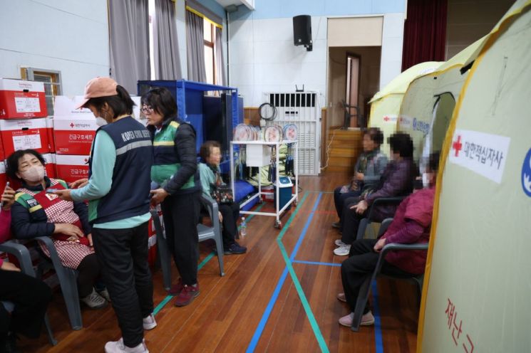 산청군 단성중학교 대피소.