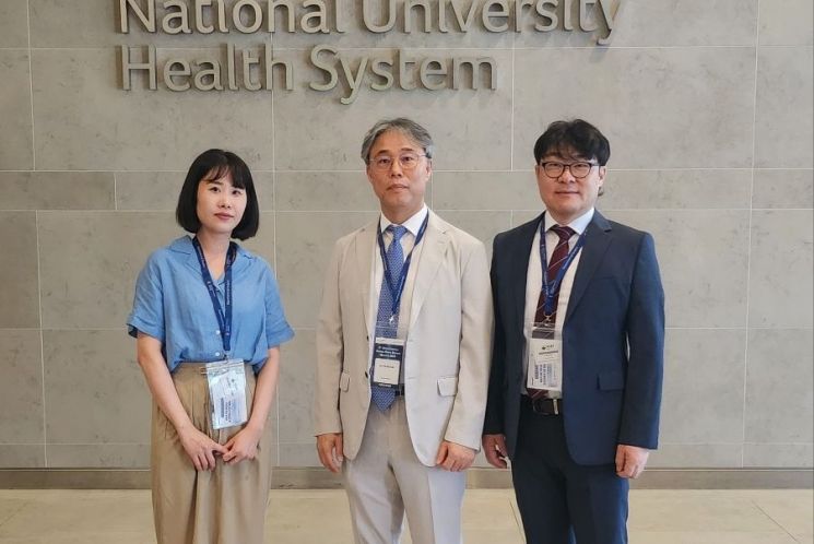 (왼쪽부터)화순전남대병원 최지현 간호사, 김인영 교수, 임사회 박사. 화순전남대병원 제공