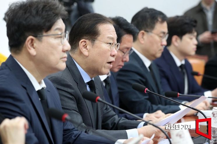 [포토] 권영세 "李 무죄는 상식적으로 이해 어려워…대법원이 판단해야"