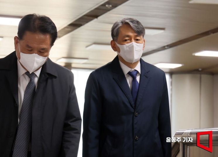 [속보] 헌재, 조지호 경찰청장 '파면'……371일만