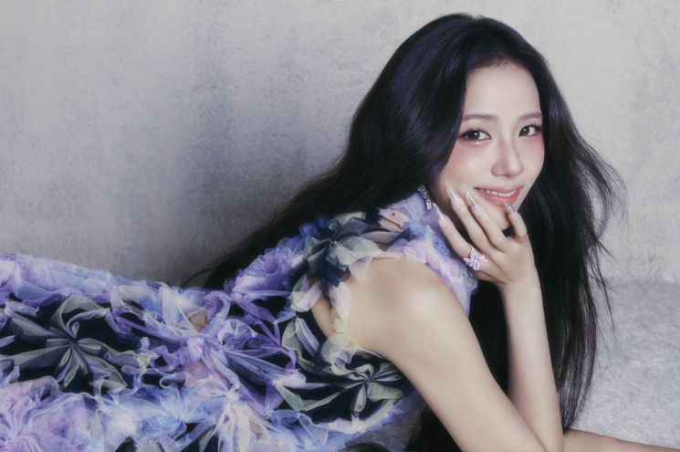 为山火灾民捐款的BLACKPINK成员Jisoo