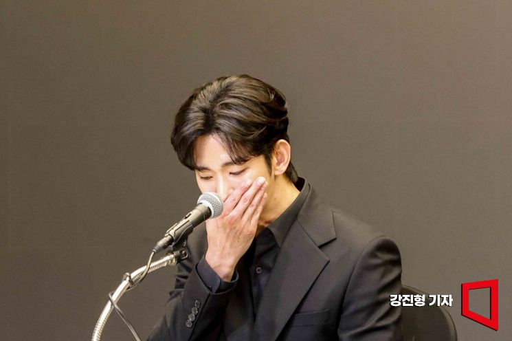 김수현측 "악성 댓글 작성자들 고소…강력 대응할 것"