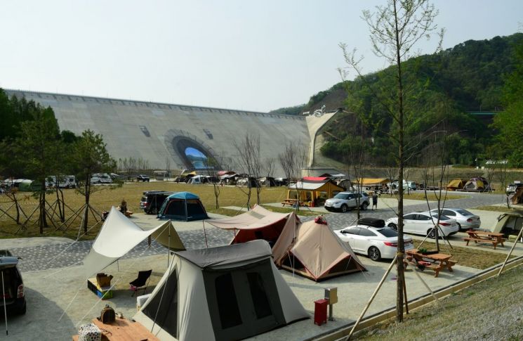 ‘산소 가득’ 화천군 공공 캠핑장 4월 일제히 개장
