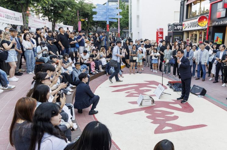 마포구 레드로드·하늘길 등 지역 상권 활성화 역할 '톡톡' 