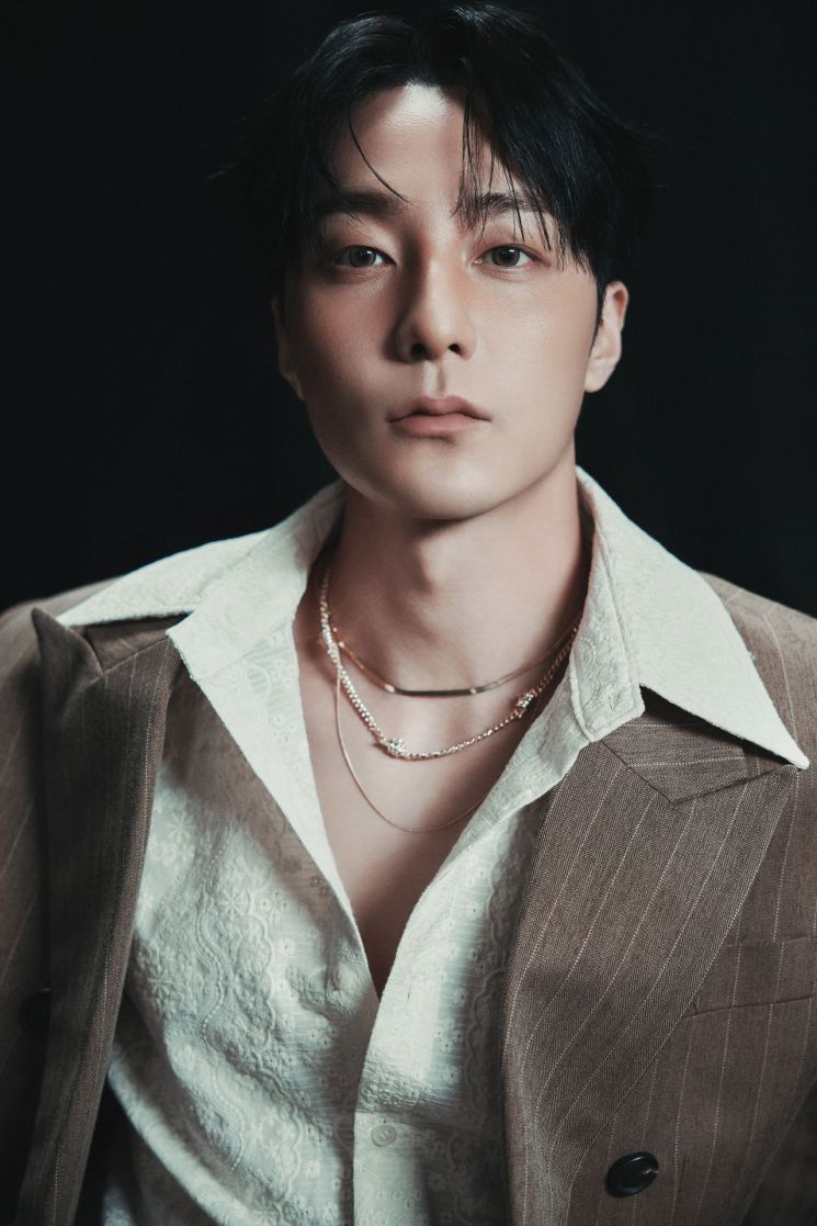 [인터뷰]봄바람 타고 돌아온 로이킴 "봄은 내 시작이자 원동력"