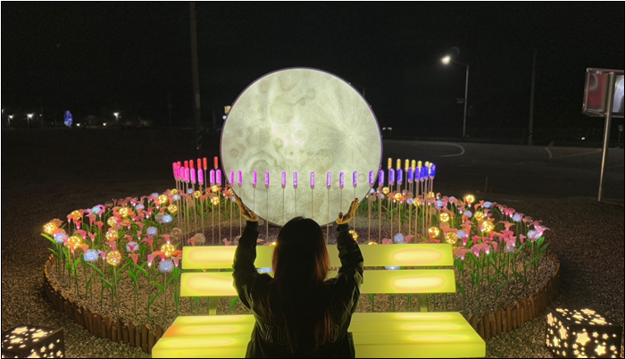 ‘망덕포구에 달 떴다’…광양시, 시민감동정원 경관 조명