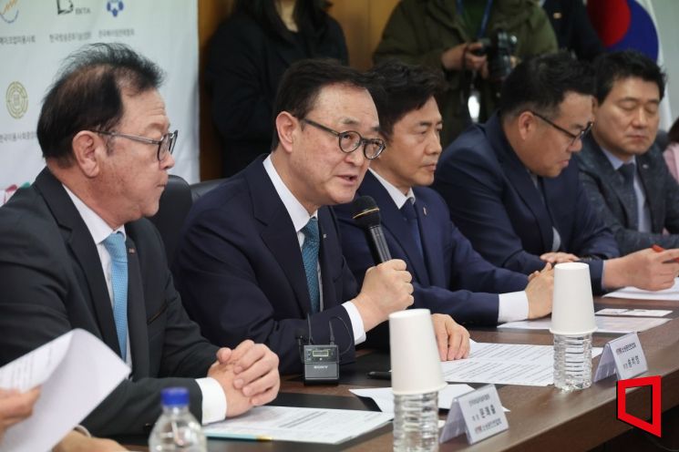 송치영 소상공인연합회장.