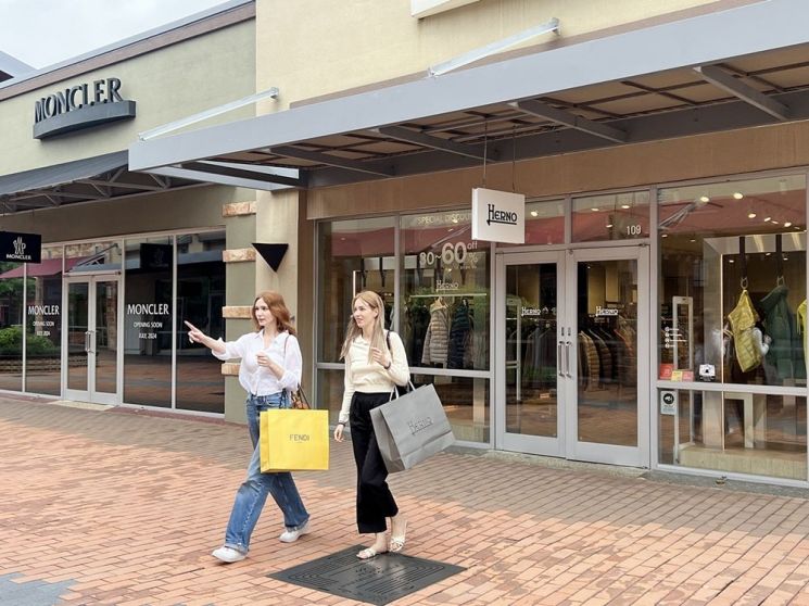 신세계사이먼, 하나투어ITC와 외국인 쇼핑투어 상품 출시