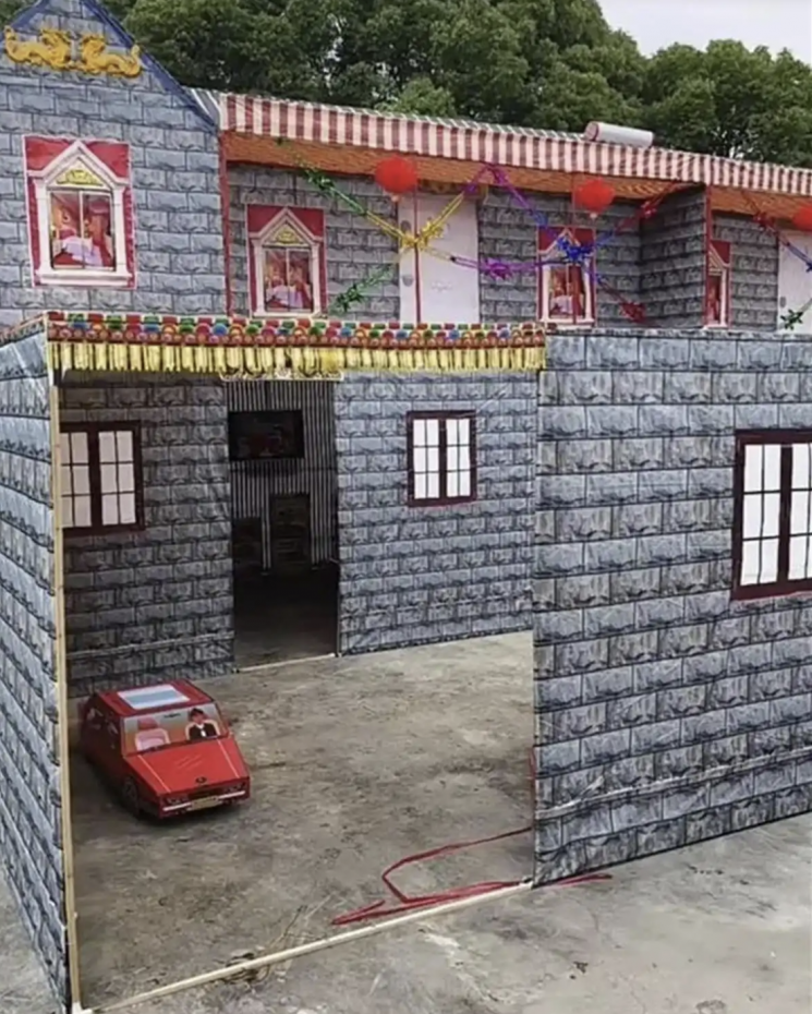 총 면적 200㎡ 규모의 종이빌라 한 구석. 지무뉴스