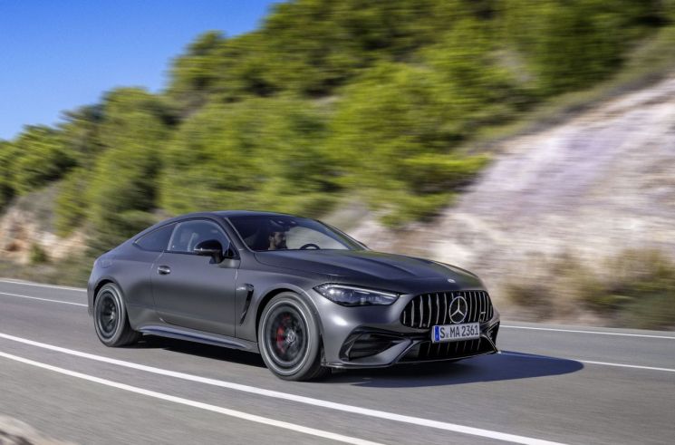 [서울모빌리티쇼]벤츠, '퍼포먼스 럭셔리' 2세대 'AMG GT' 첫선